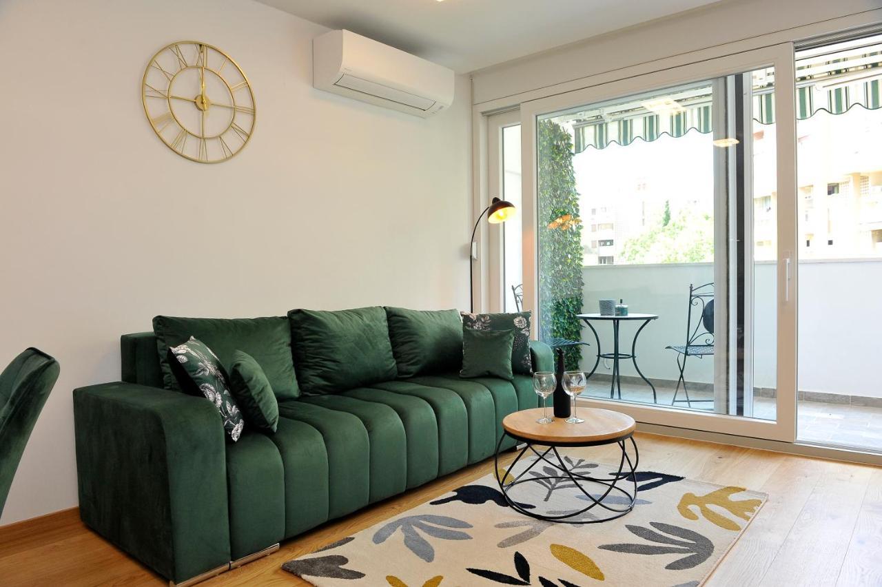 Carruba Split Apartment Exterior photo