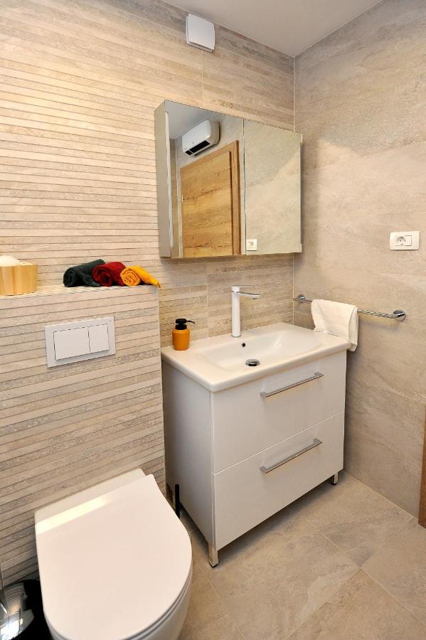 Carruba Split Apartment Exterior photo